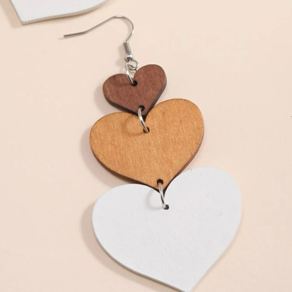Pair of wooden earrings, dangle, heart, cute, layer, white, brown - Picture 3 of 3